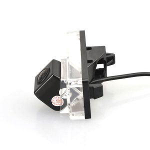 Toyota Land Cruiser rear view camera & oembackupcam.com